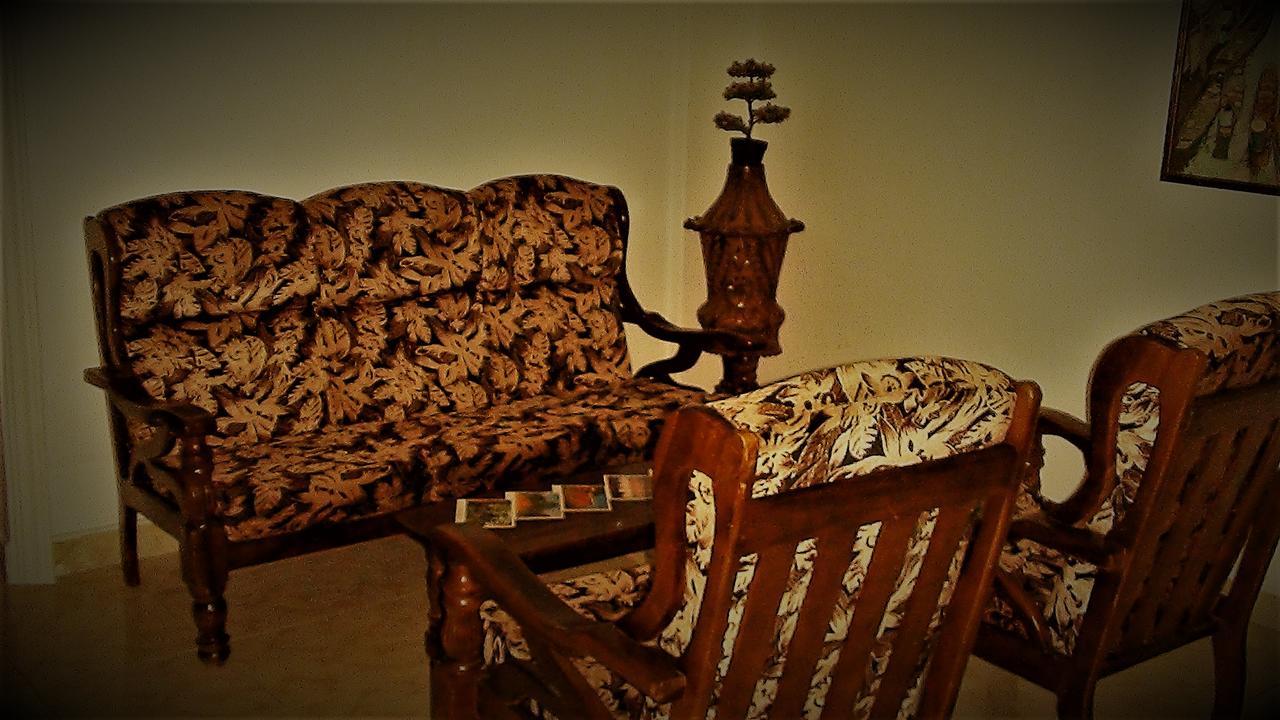 Villa De Rosh Ettukala Bagian luar foto